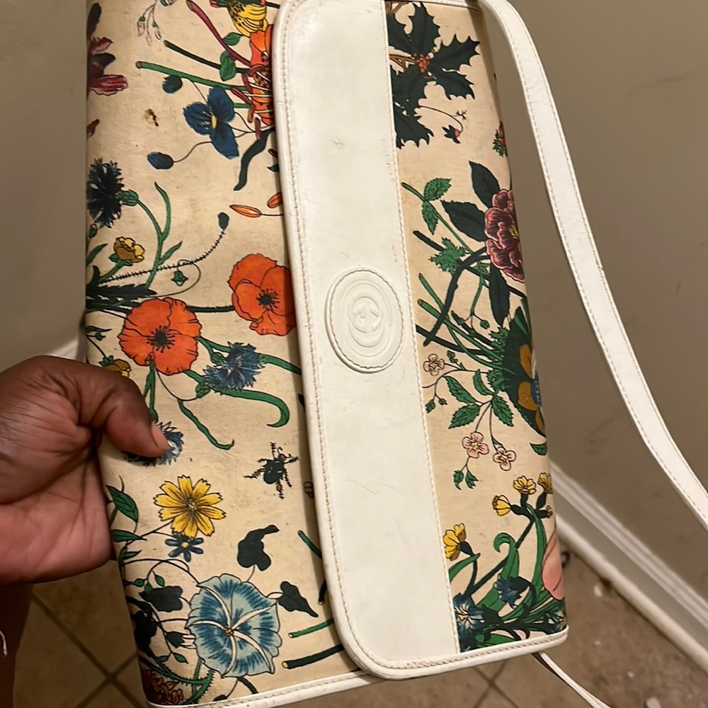 Gucci purse